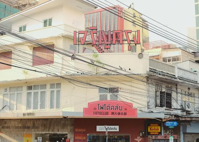 3br In China Town, Rare To Find 2 Mins From Mrt Train Bangkok