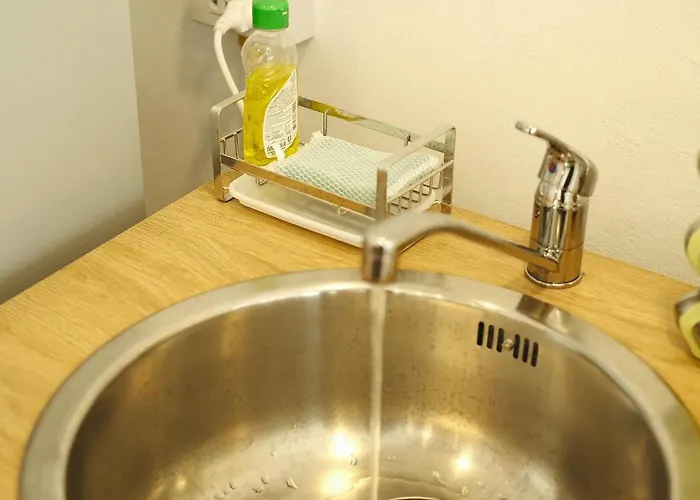 3br In China Town, Rare To Find 2 Mins From Mrt Train *
