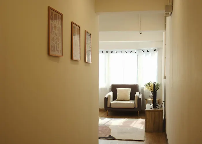 3br In China Town, Rare To Find 2 Mins From Mrt Train Appartement