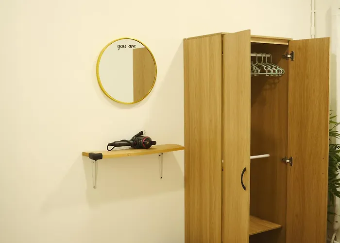 3br In China Town, Rare To Find 2 Mins From Mrt Train